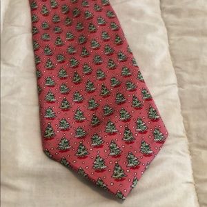 Vineyard Vines adult length tie